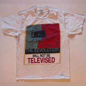 The Revolution Will Not Be Graphic Televised Tee Size M in EUC